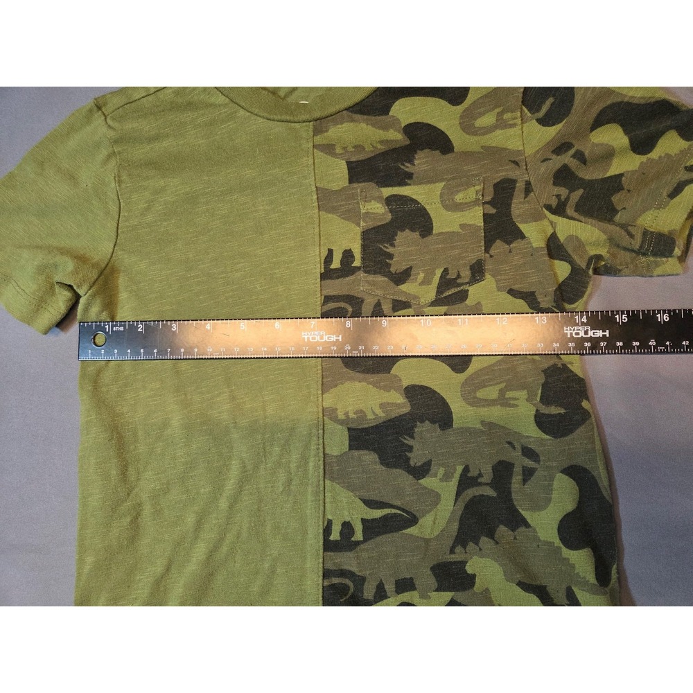 Wonder Nation Dinosaur Camo Tee Kids Size 8 Green Fair Split Design Pocket